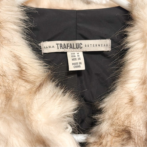 Zara Trafaluc Faux Fur Coat Sz M - Picture 3 of 6
